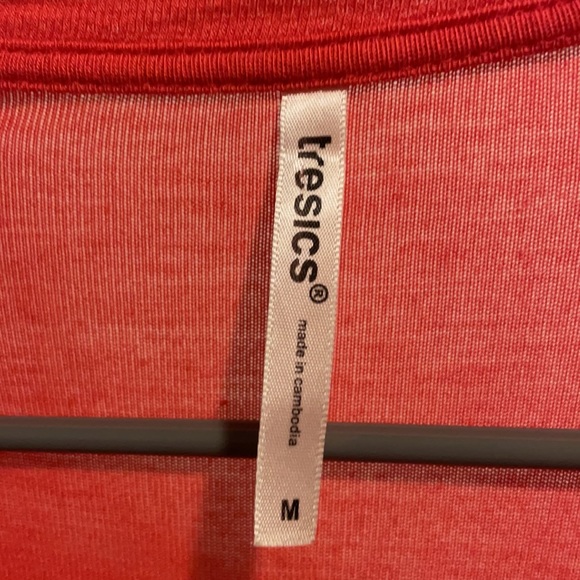 Coral light flowy top - Picture 4 of 4